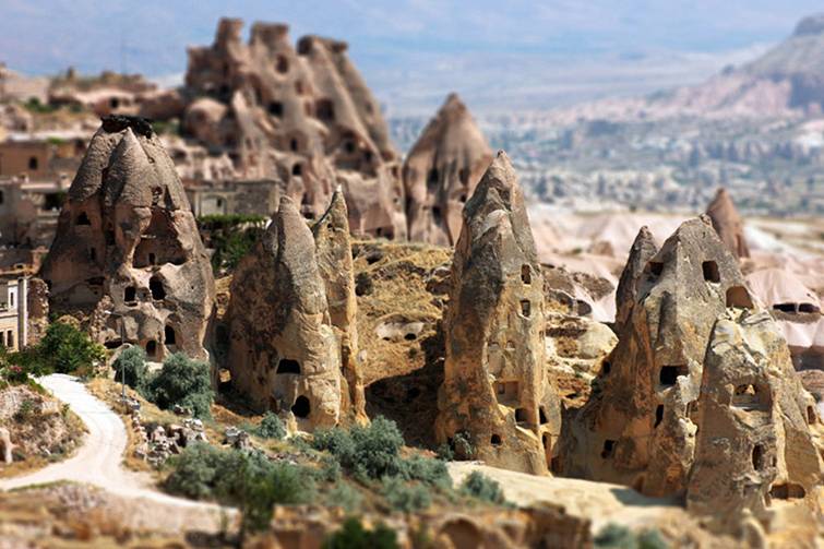 CARWIZ rent a car Turkey - Travel To Cappadocia